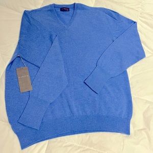 New with Tags, Hawico Scotland Cashmere V-neck Sweater